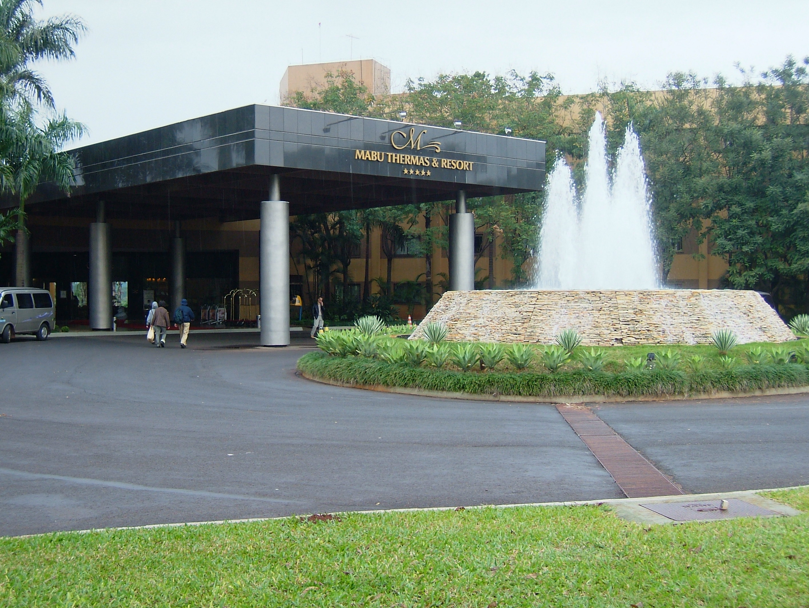 003-2.JPG