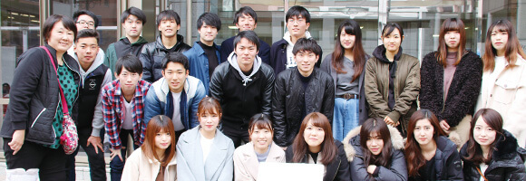 韓国の大学でテコンドーを体験