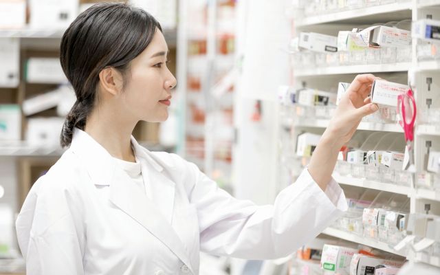 いいスタイル 摂南大学薬学部公式HP/Setsunan Official Pharm イラスト